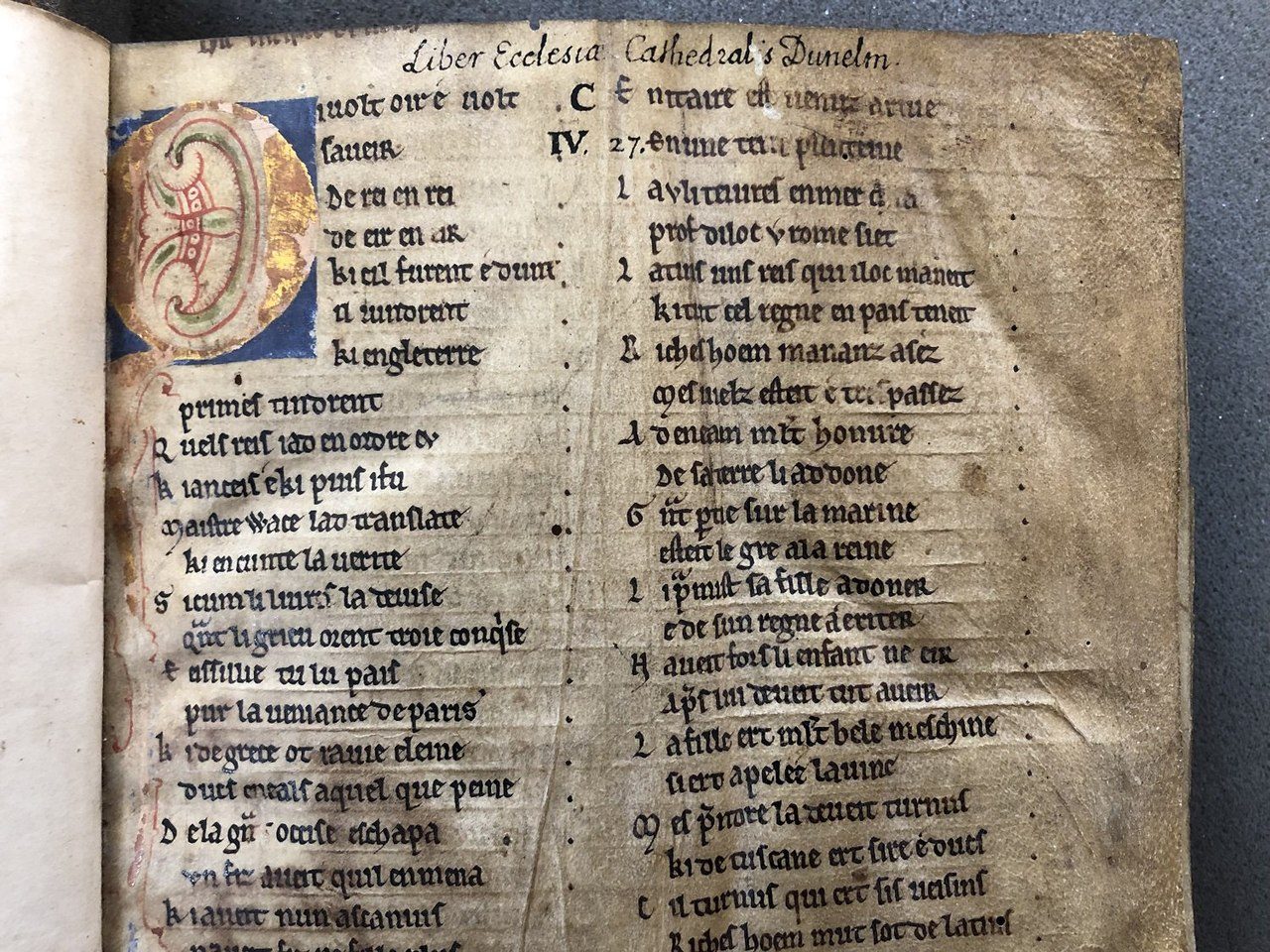 Opening of Wace’s Roman de Brut, late-twelfth century manuscript